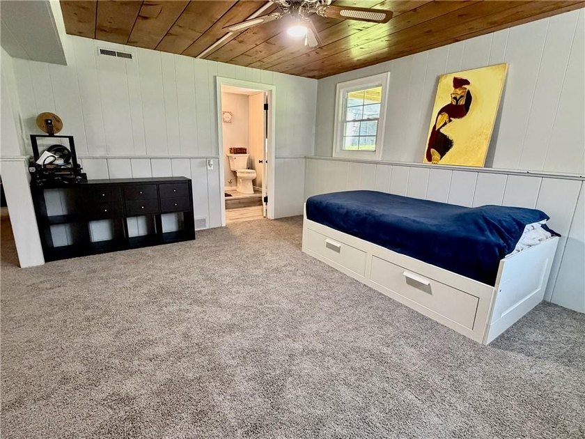 THIS HOME IS PERFECT!- METICULOUSLY MAINTAINED - BEAUTIFUL - photo 31