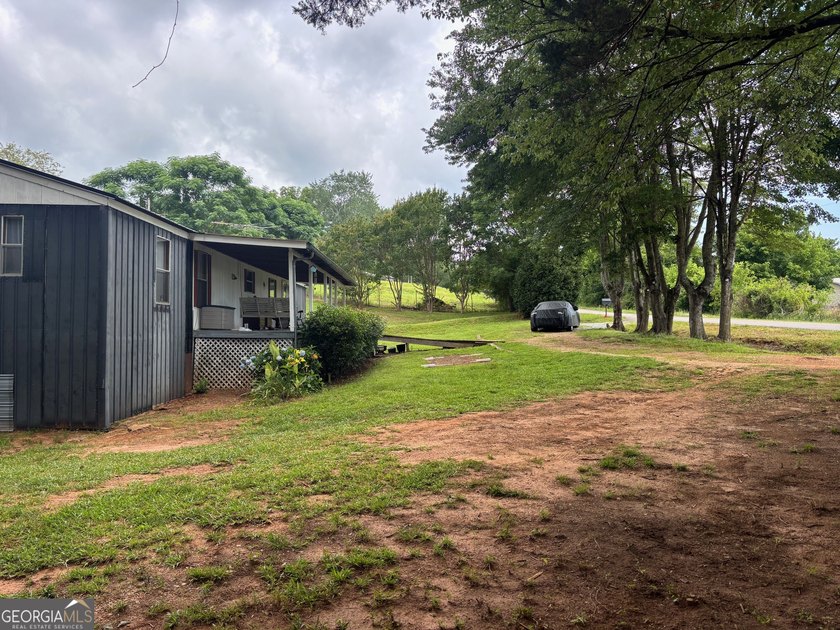 Looking for a private 2-bedroom home on acreage with no HOA? - photo 34
