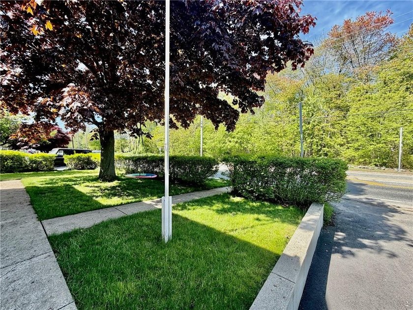 THIS HOME IS PERFECT!- METICULOUSLY MAINTAINED - BEAUTIFUL - photo 42