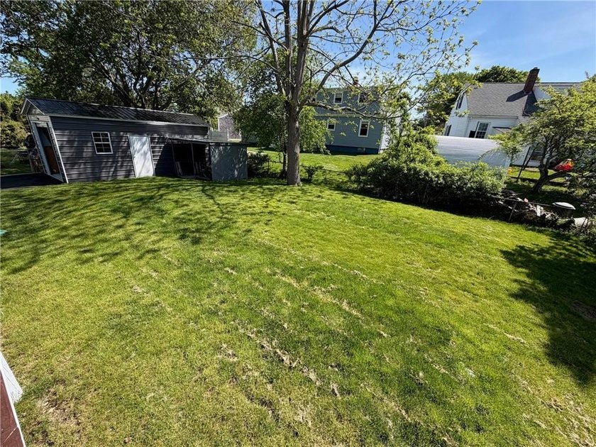 THIS HOME IS PERFECT!- METICULOUSLY MAINTAINED - BEAUTIFUL - photo 43