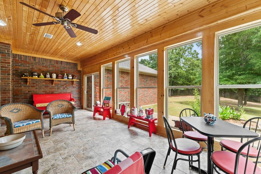 This well-kept home is on over an acre of land! It boasts a - photo 4