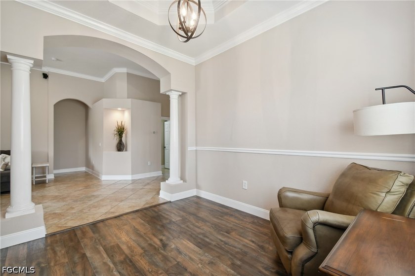Welcome to 5742 Calmar Breeze Lane, a beautifully maintained - photo 6
