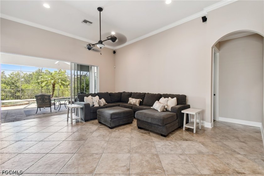 Welcome to 5742 Calmar Breeze Lane, a beautifully maintained - photo 10