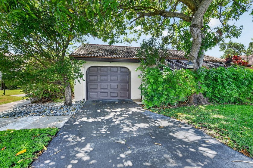 Welcome to 8208 Casa Del Lago, Unit 23B, an exceptional - photo 7