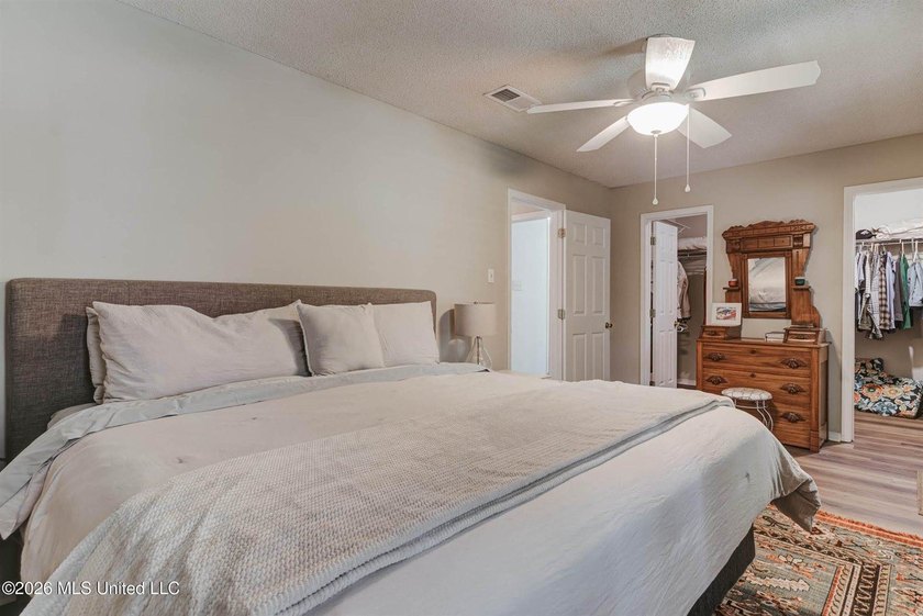 Move-in ready 3-bedroom, 2-bath home in the heart of Ocean - photo 12