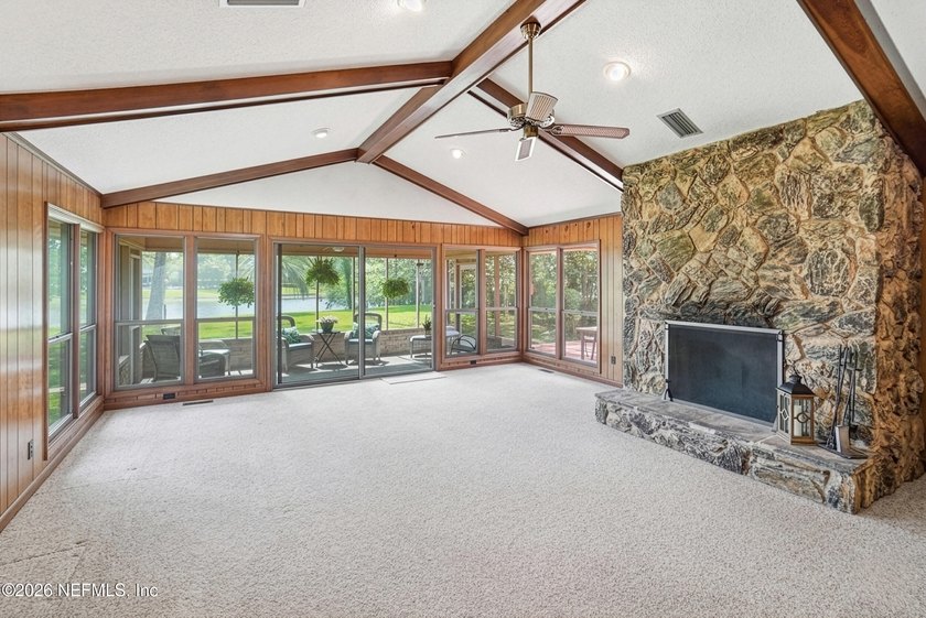 Exceptional, one level home located on Pine Lake in the highly - photo 12