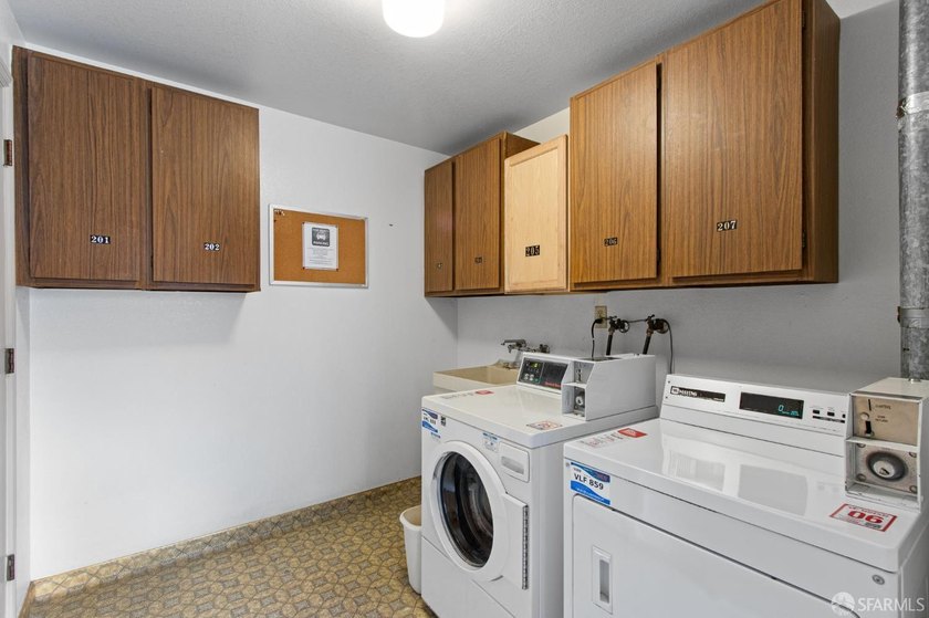 Experience elevated city living at 1461 Broadway in coveted Nob - photo 28