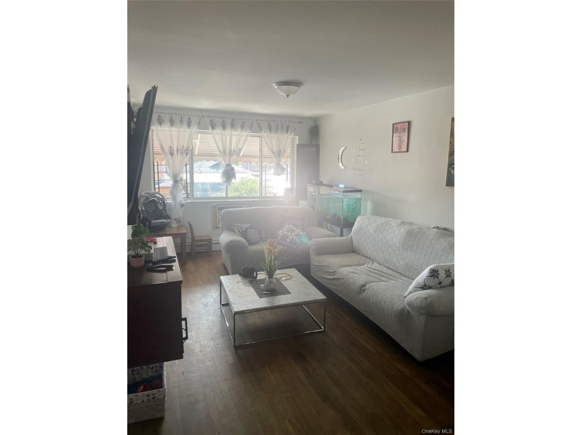 Great opportunity to invest in Bronx. Legal three family feature - photo 4