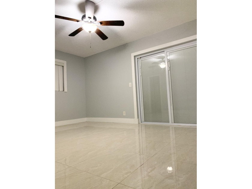 DON'T MISS OUT ON THIS SPECTACULAR TURNKEY GROUND FLOOR, CORNER - photo 22