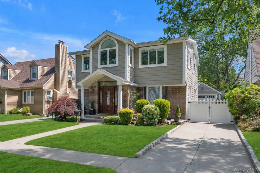 Nestled in the heart of Bayside, this beautifully maintained and - photo 28