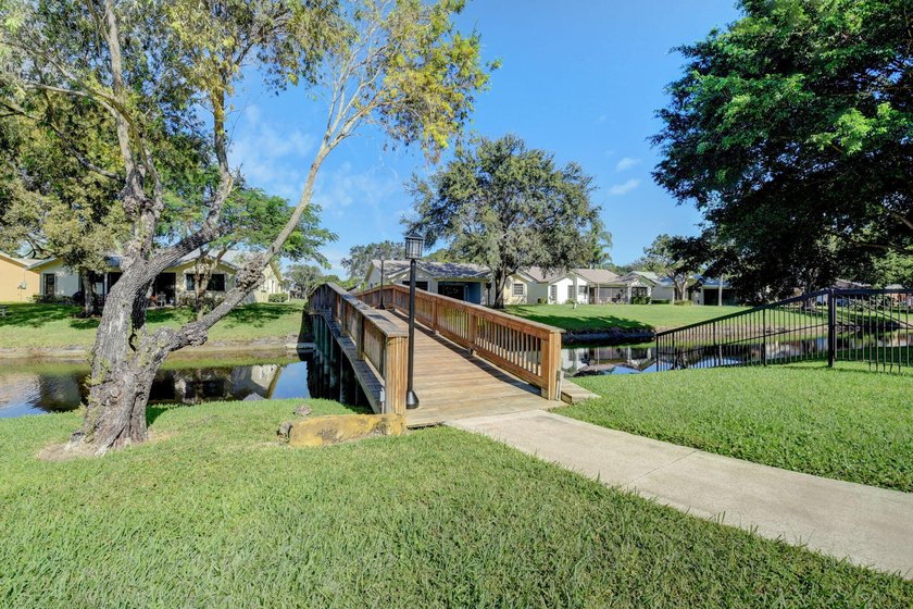 A Garden Lover's Dream Villa! Surrounded by scenic garden views - photo 42