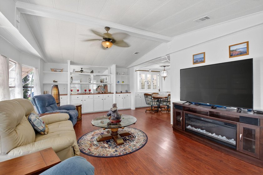 NO LAND LEASE IN JAMAICA BAY!! ***OVER 1600 SQ. FT. OF LIVING - photo 18