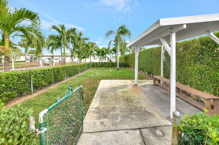 NO LAND LEASE IN JAMAICA BAY!! ***OVER 1600 SQ. FT. OF LIVING - photo 48