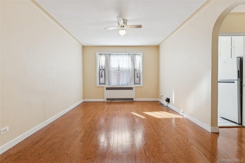 Charming 1-Bedroom Cooperative in Forest Hills, New Hampshire - photo 5