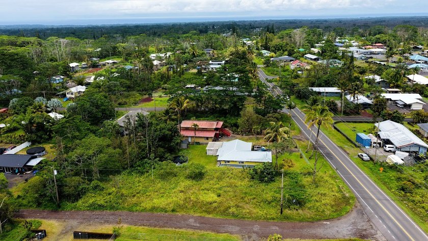 PRICE IMPROVEMENT - This build-ready lot in sought-after Ainaloa - photo 3