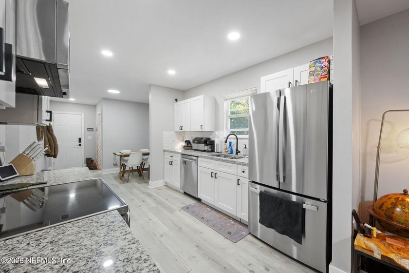 SELLER PAYING CLOSING COSTS!!! Welcome to 550 E 63rd Street - photo 8