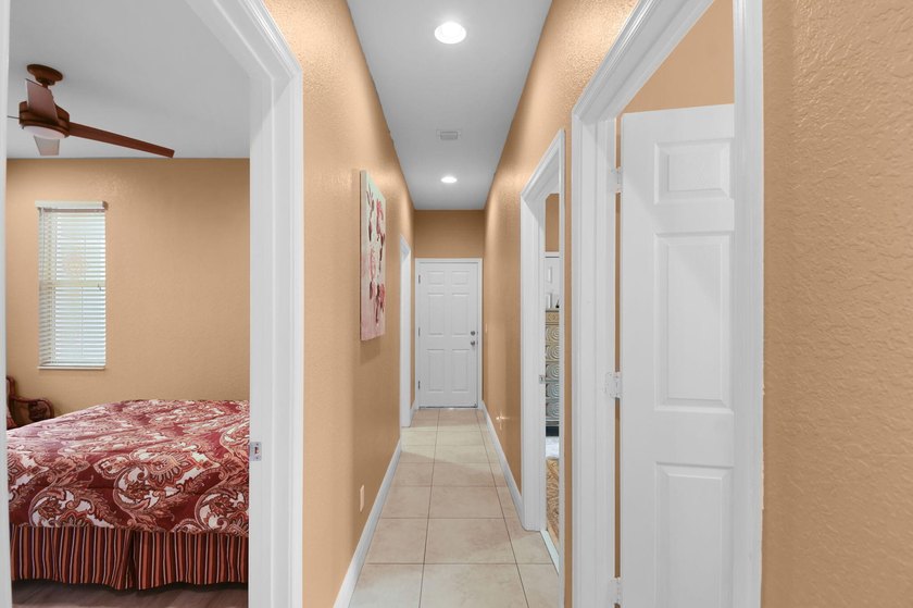 Welcome to this immaculately kept home in Vizcaya Falls, Port St - photo 16