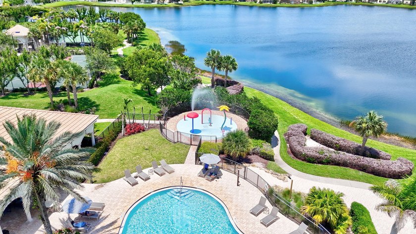 Welcome to this immaculately kept home in Vizcaya Falls, Port St - photo 35