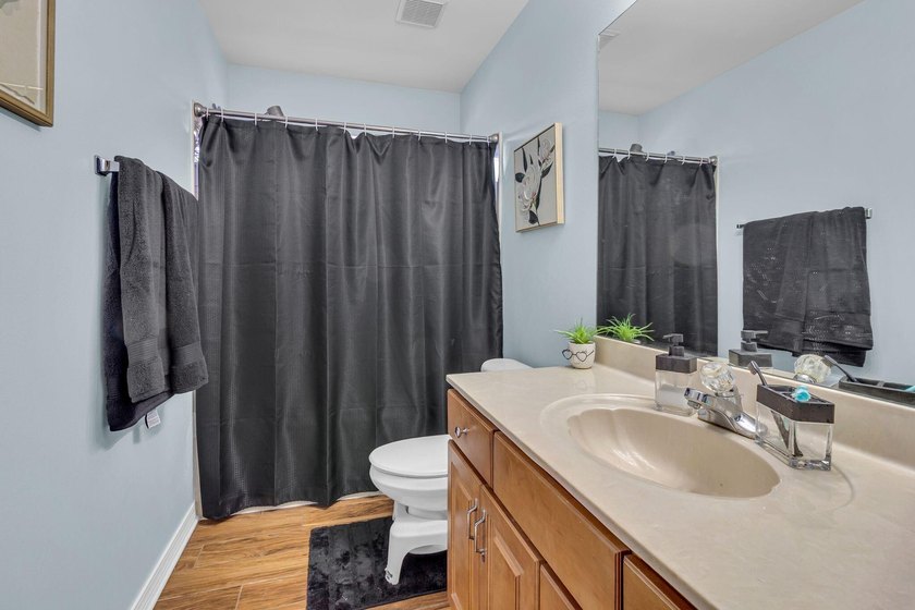 This lovely home sits on a corner lot on a cul-de-sac that - photo 30