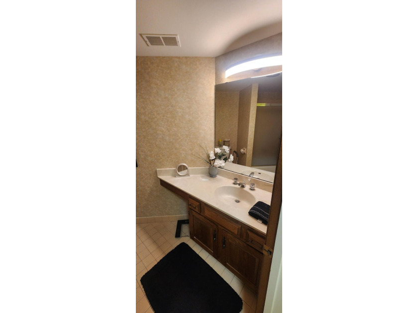 Welcome to Unit #104 at High Point - a beautifully designed - photo 22