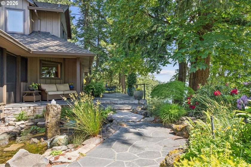 A rare opportunity to own over 22 acres of premier Willamette - photo 5