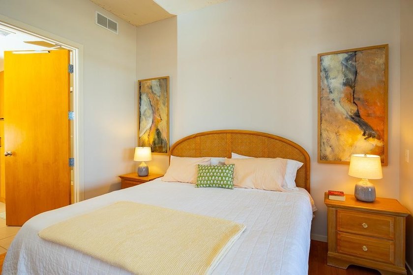 Step into urban sophistication with this stunning 2-bedroom - photo 13