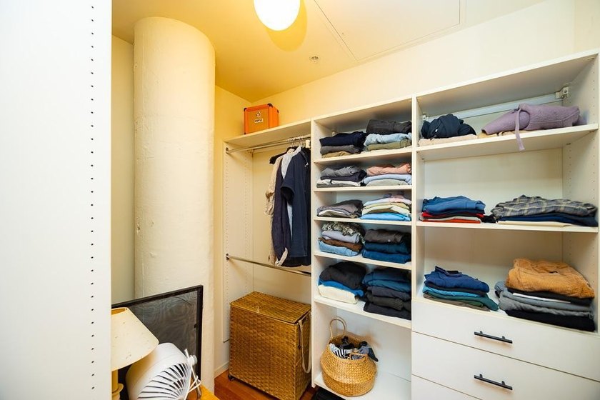 Step into urban sophistication with this stunning 2-bedroom - photo 16