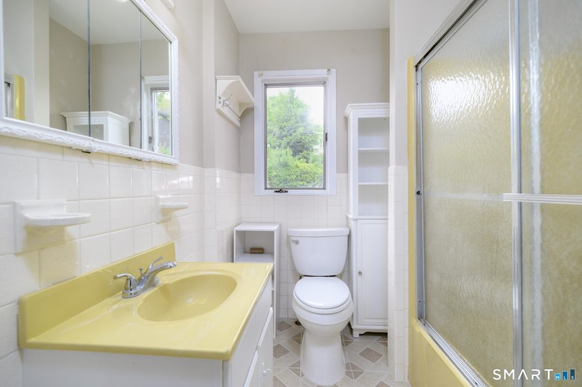 Perched above the water with expansive, unobstructed lake views - photo 17