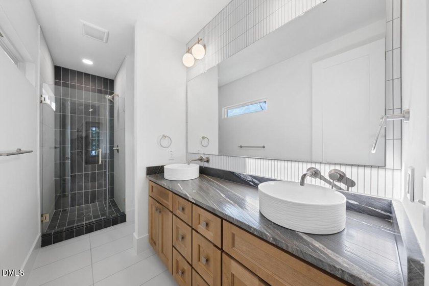 A fresh take on low-maintenance living in one of Durham's most - photo 17