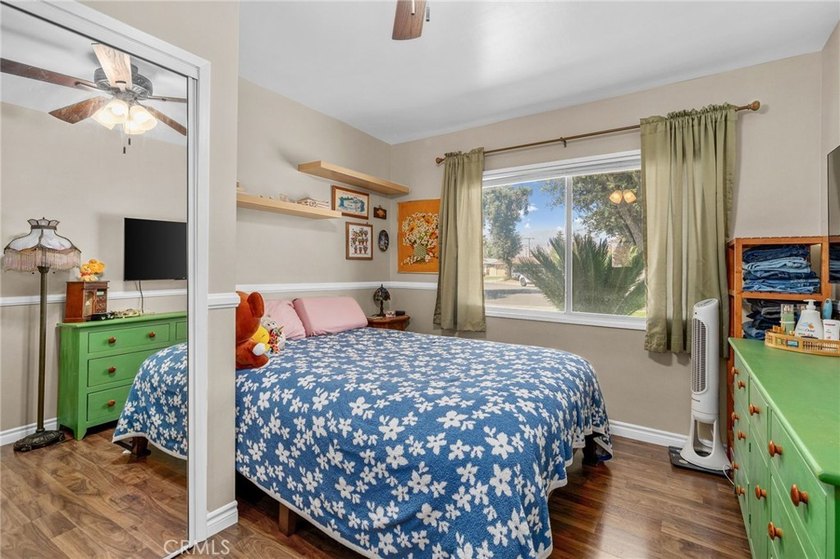 Nestled at the end of a peaceful cul-de-sac in one of Redlands' - photo 21