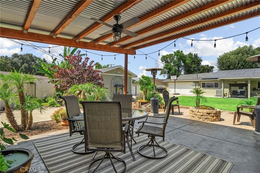 Nestled at the end of a peaceful cul-de-sac in one of Redlands' - photo 32