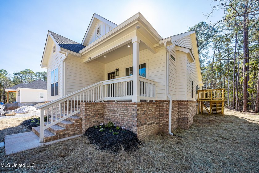 Welcome home to this beautiful new construction in Ocean - photo 9