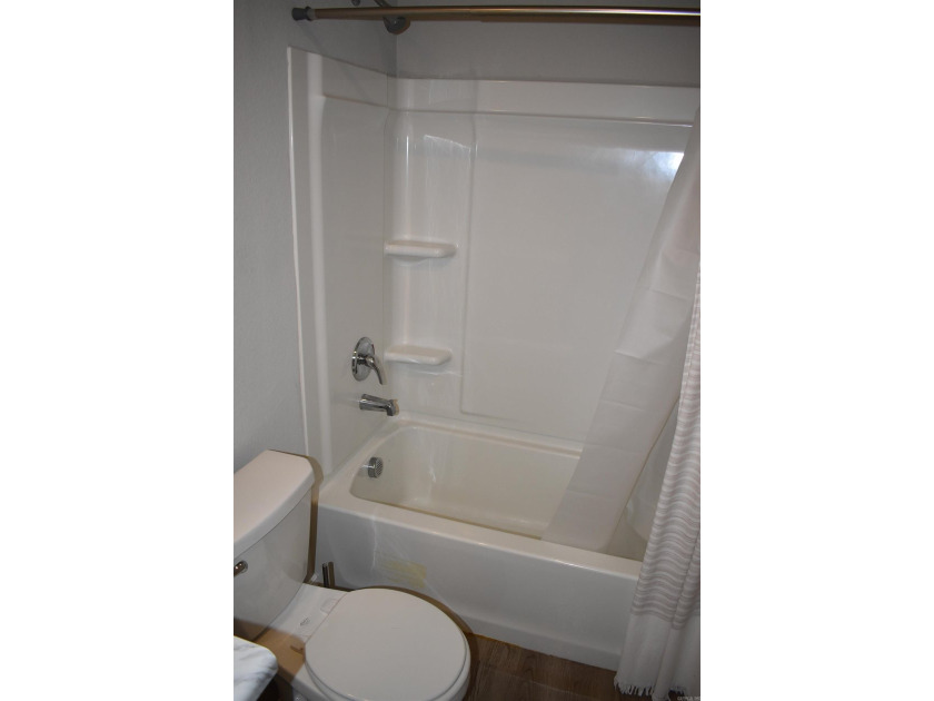 Welcome home to this beautiful newer construction offering the - photo 33