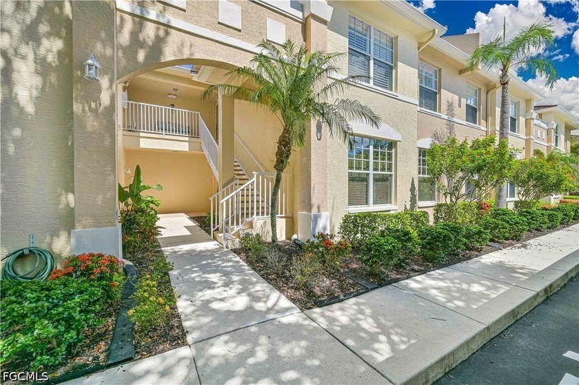 **Parker Lakes Beauty - Furnished &amp; Move-In Ready!** Welcome to - photo 4