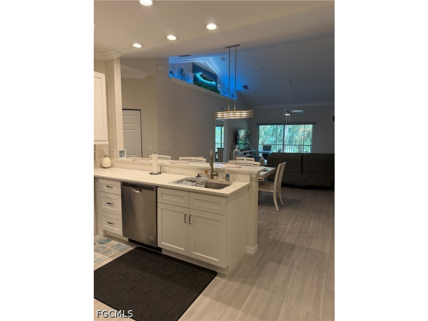 Welcome to Casa Di Fiori, a gated Cape Coral community offering - photo 6