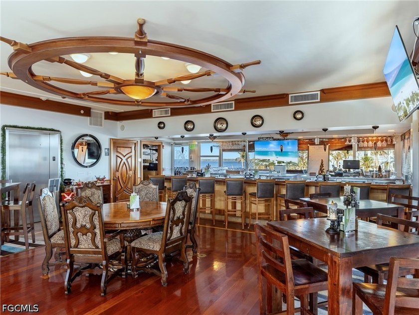 Rare opportunity to own a spacious 10x12x40 dry slip at Sanibel - photo 3