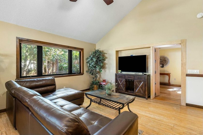 One of Kind 2 Homes, Beautiful treed acre lot in Desirable - photo 10