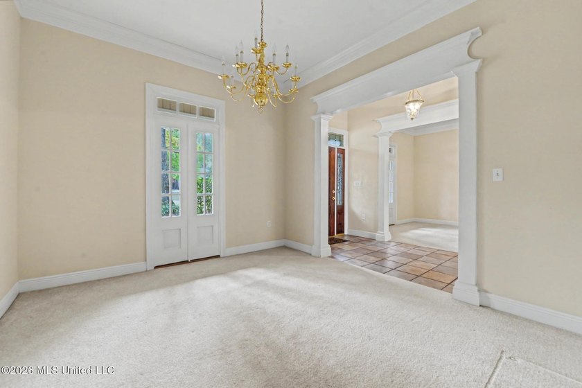 This beautiful home showcases a thoughtfully designed layout - photo 20