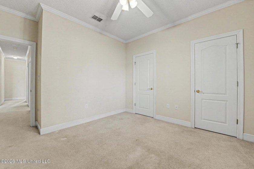 This beautiful home showcases a thoughtfully designed layout - photo 25