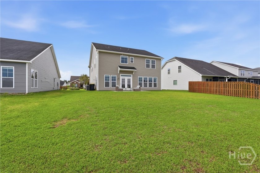 Excellent Location in Cumberland at the Highlands! Welcome home - photo 33