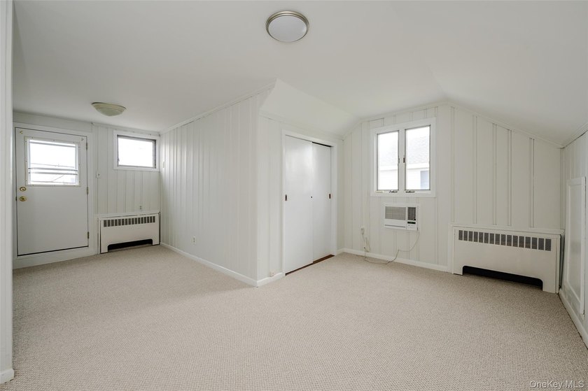 Nestled in the highly desirable Canals section of Long Beach - photo 25