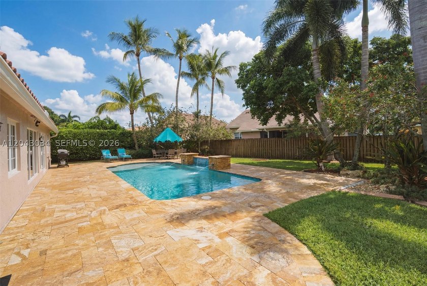 A RARE OPPORTUNITY to own a truly TURNKEY 4 BED + OFFICE, 2.5 - photo 36