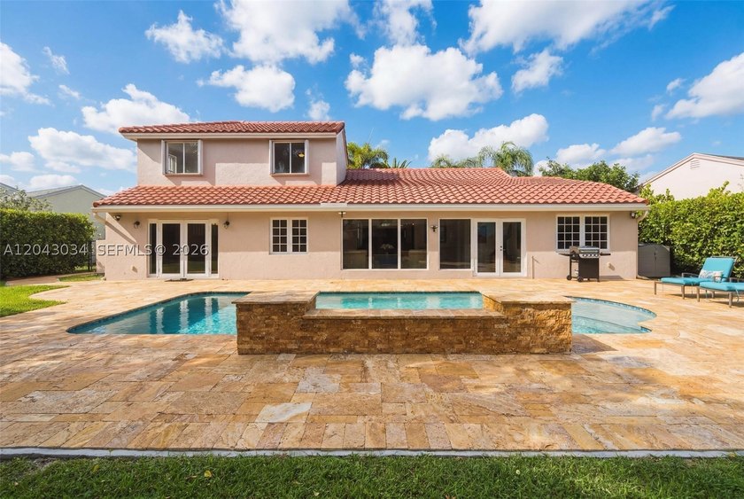 A RARE OPPORTUNITY to own a truly TURNKEY 4 BED + OFFICE, 2.5 - photo 40