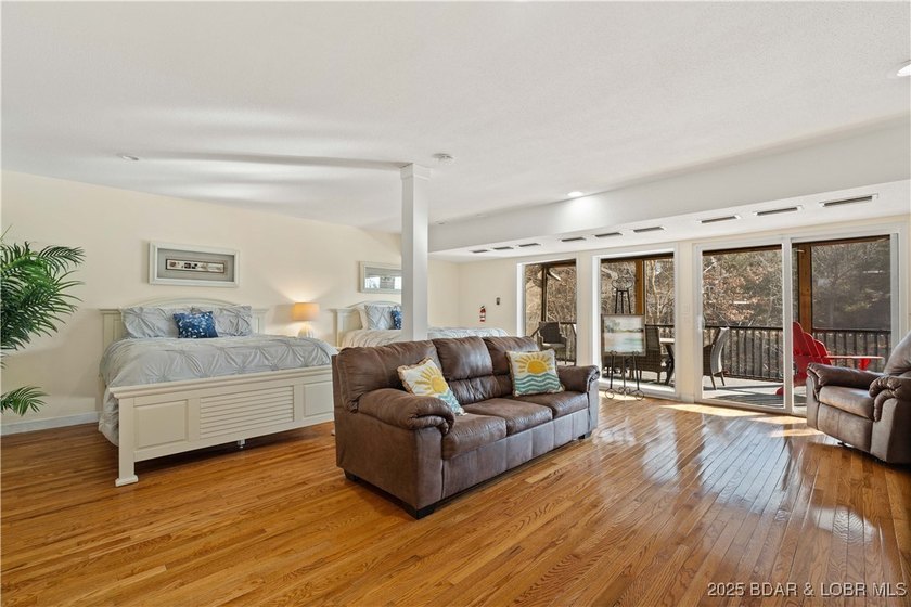 Exceptional lakefront investment opportunity in the heart of - photo 19