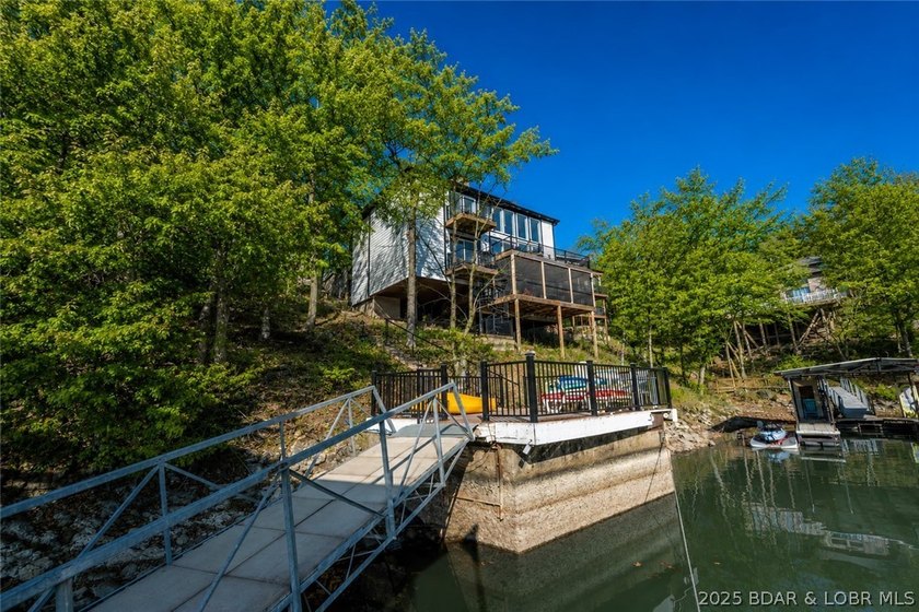 Exceptional lakefront investment opportunity in the heart of - photo 47
