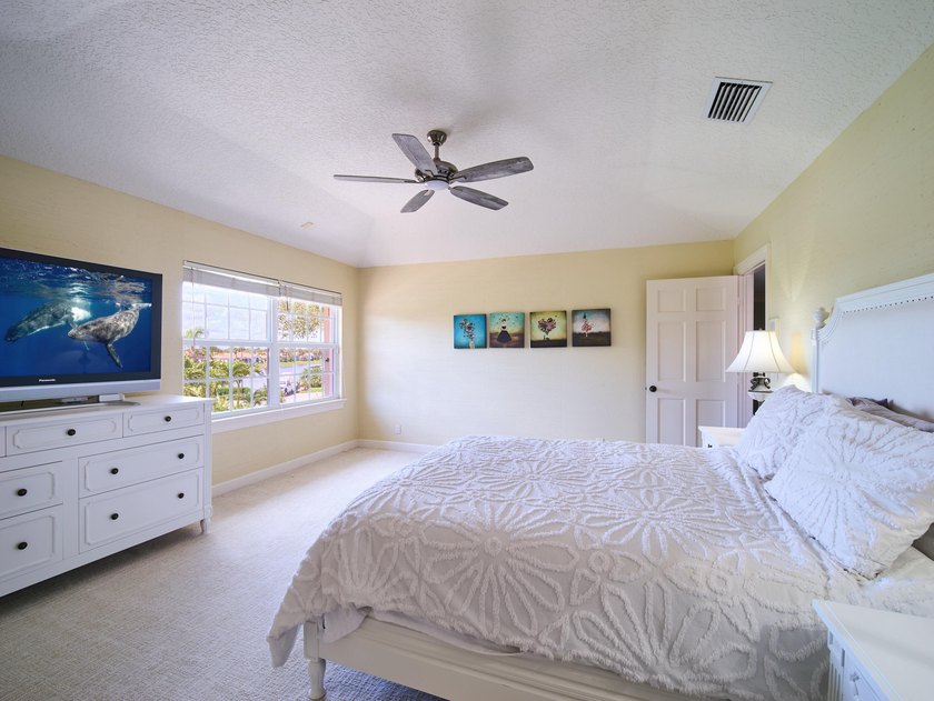 Welcome to 3398 Southern Cay Drive in the sought-after community - photo 28