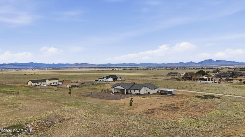 Situated on the southern end of Prescott Prairie, where wide - photo 45
