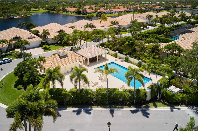 Welcome to 3398 Southern Cay Drive in the sought-after community - photo 53