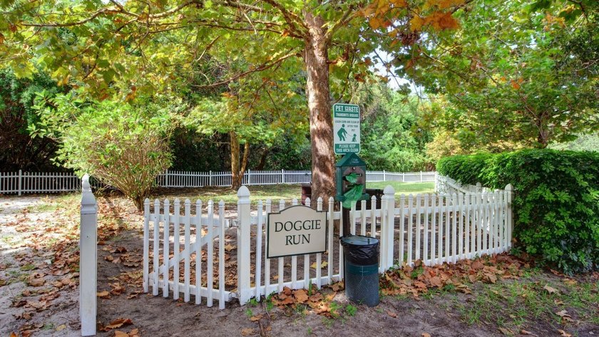 Welcome to your dream condo! This 3bd, 2ba home features a - photo 25
