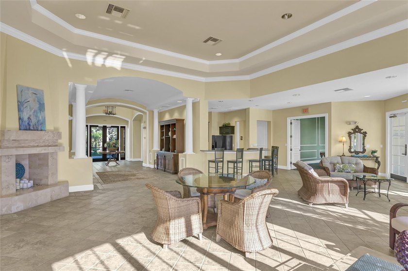Welcome to your dream condo! This 3bd, 2ba home features a - photo 31